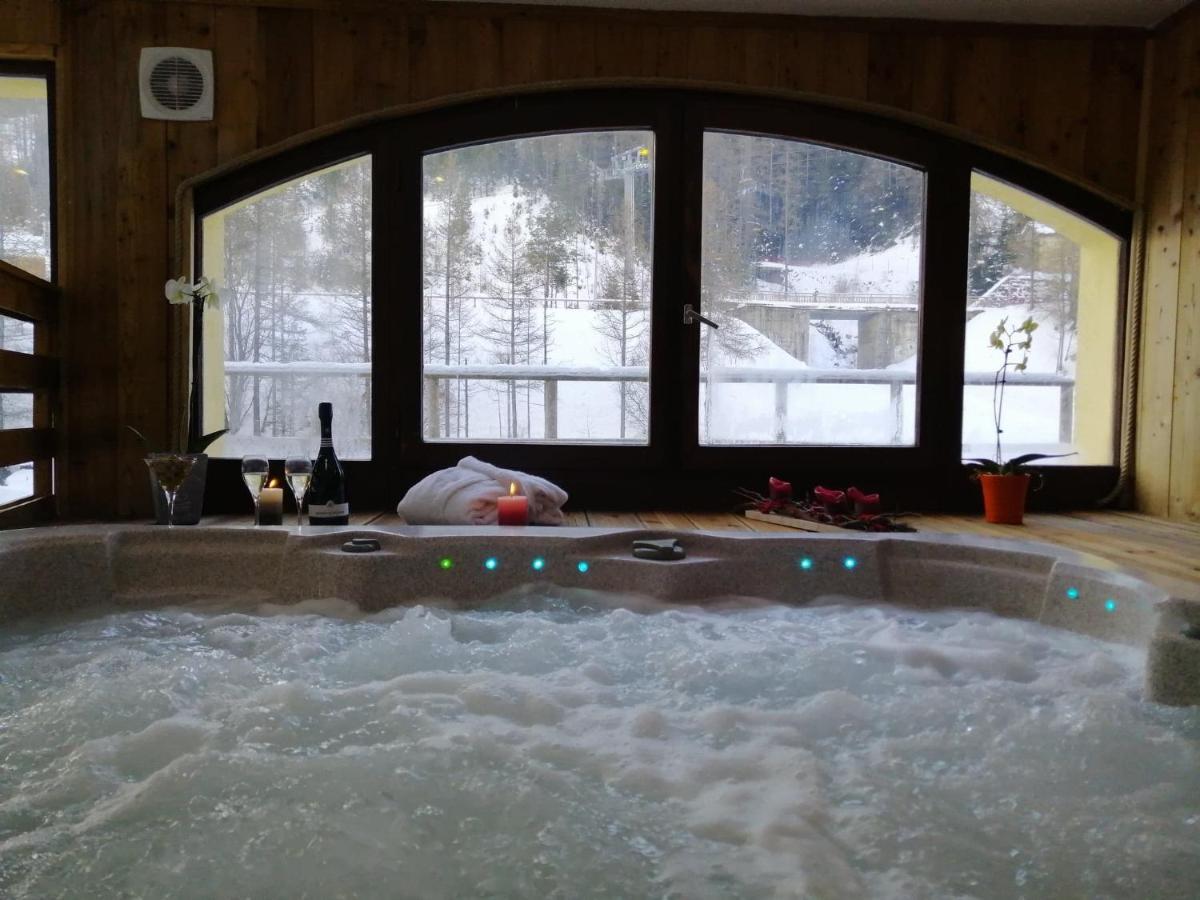 Отель Alpazur Val Cenis Ланлебур-Мон-Сени Экстерьер фото
